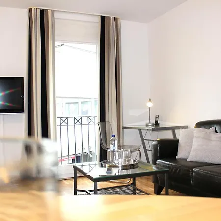 A-partment Riverside Apartment *