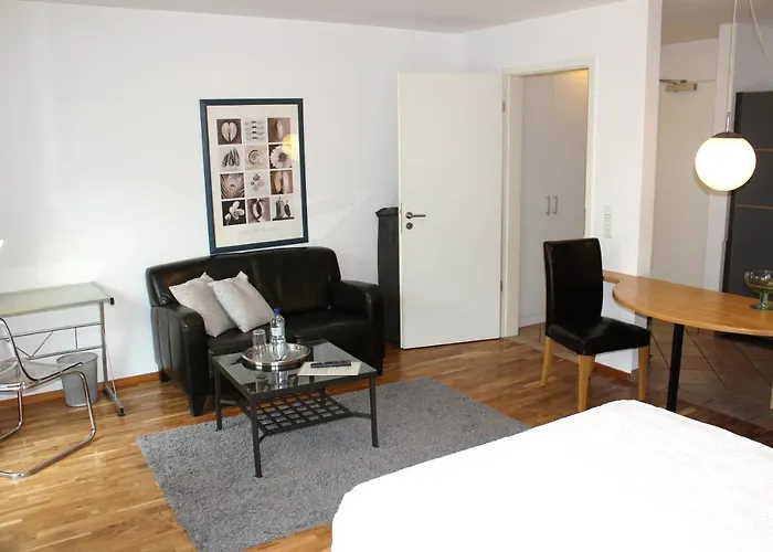 A-partment Riverside Апартаменты *